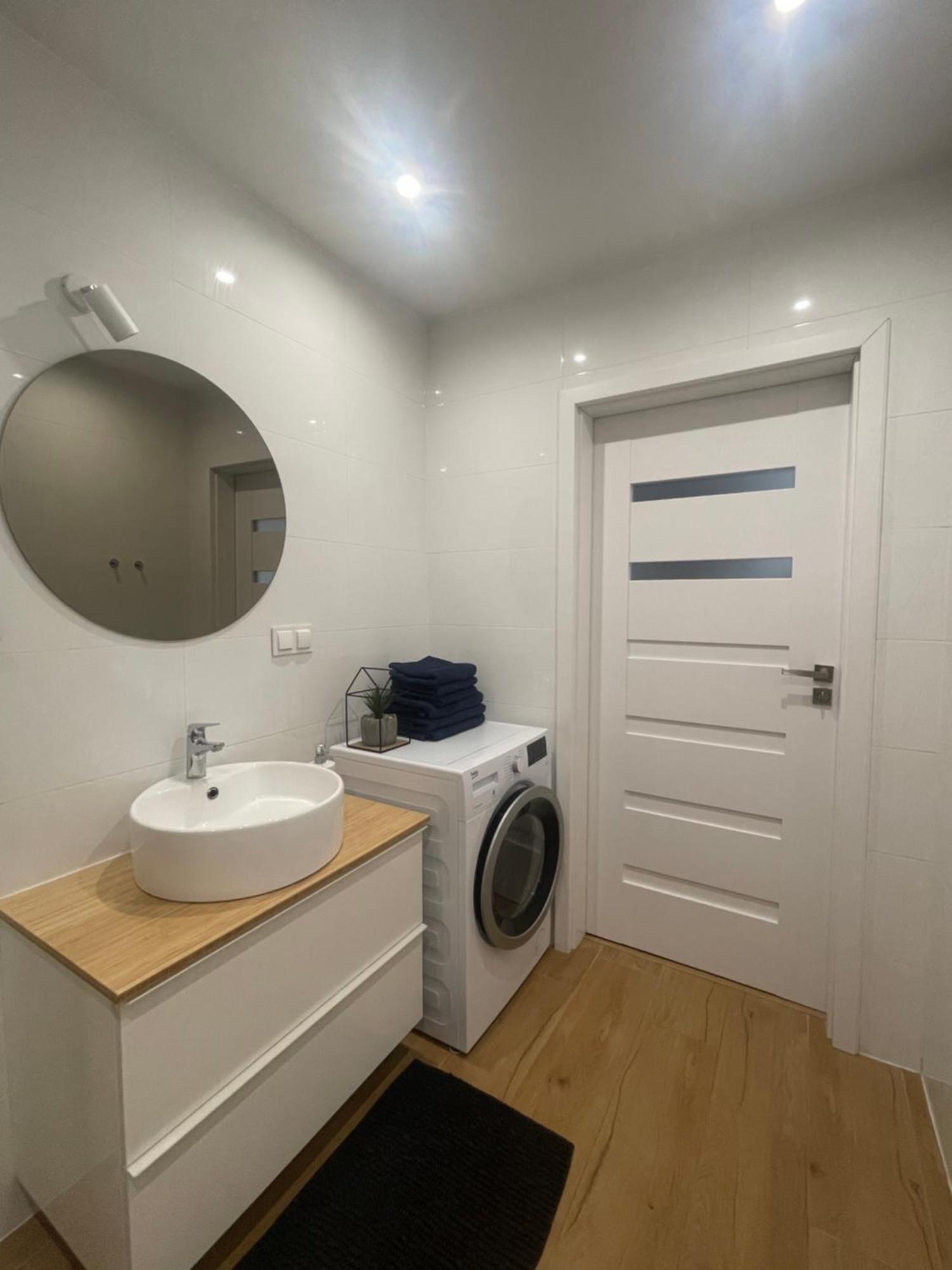 Apartament W Centrum Gdyni 格丁尼亚 外观 照片